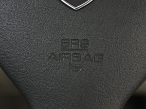 2011款2.0L 自动豪华版 中控区
