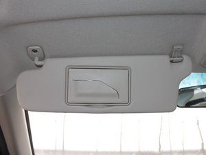 2011款1.6L 手动豪华版 遮阳板（左）