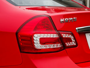 2011款1.6L 手动豪华版 细节外观