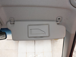 2011款1.6L 手动豪华版 空间座椅