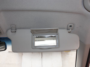 2011款1.6L 手动豪华版 空间座椅