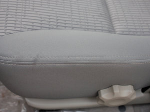2011款1.6L 手动豪华版 空间座椅