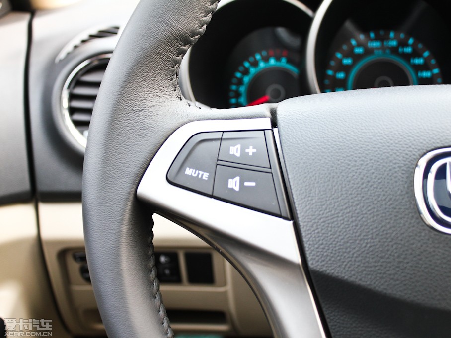 2012݄(dng) 1.6L ք(dng)F