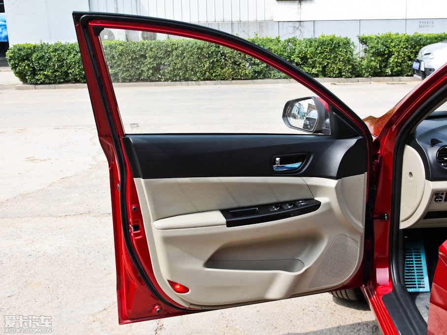 2012݄(dng) 1.6L ք(dng)Ű