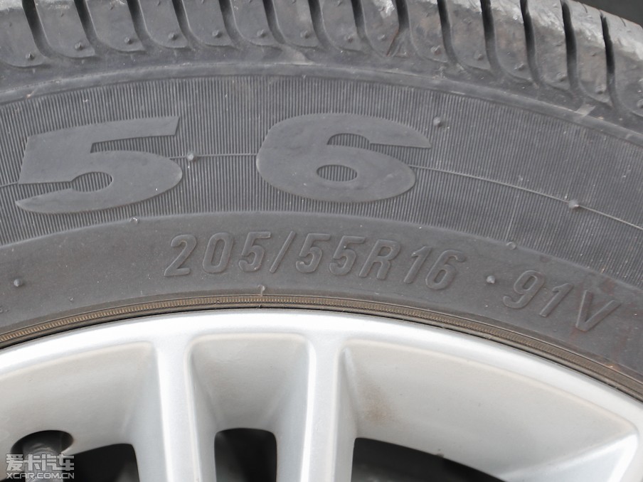 2012݄(dng) 1.6L Ԅ(dng)A