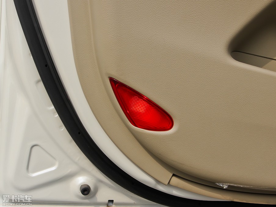 2012݄(dng) 1.6L Ԅ(dng)A