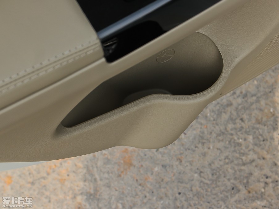 2012݄(dng) 1.6L Ԅ(dng)A