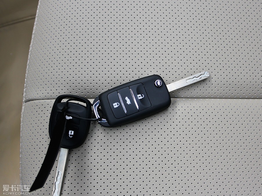 2012݄(dng) 1.6L Ԅ(dng)A