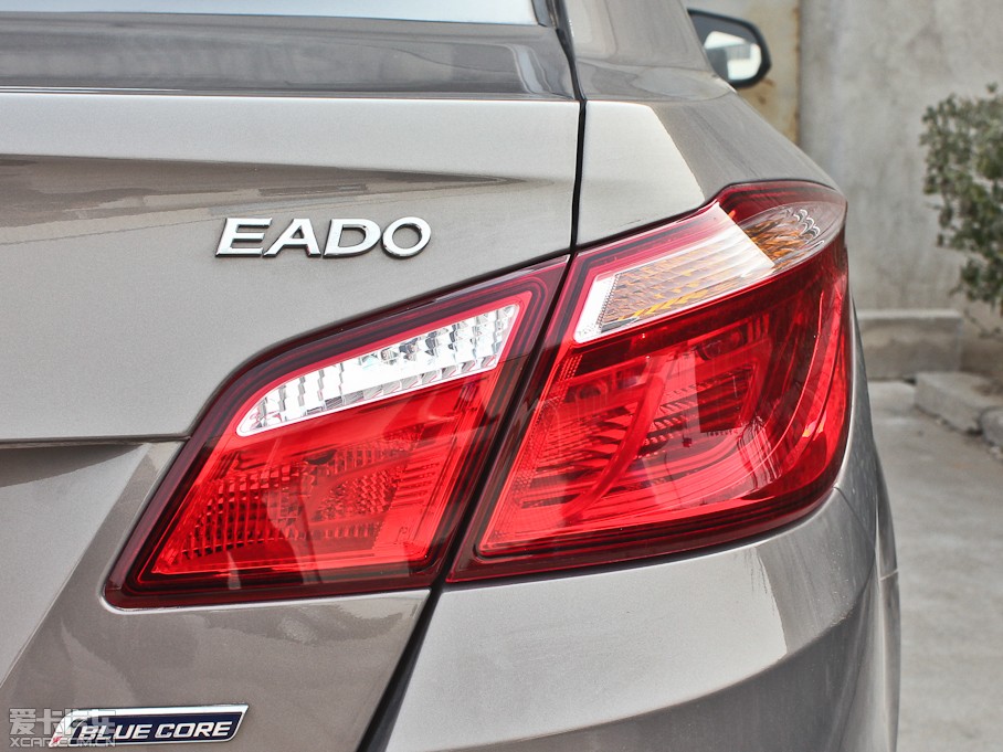 2012݄(dng) 1.6L Ԅ(dng)A