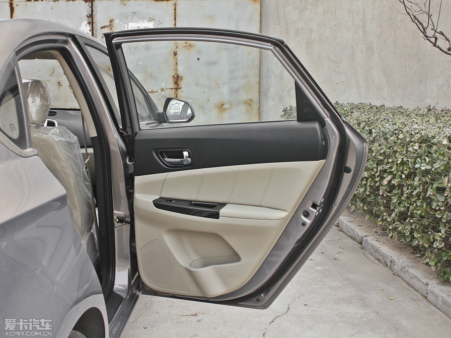 2012݄(dng) 1.6L Ԅ(dng)A