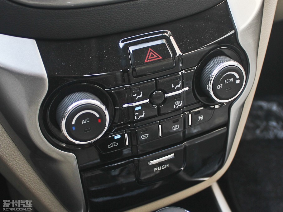 2012݄(dng) 1.6L Ԅ(dng)A