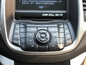 2012款1.6L 手动尊贵版 音响调节