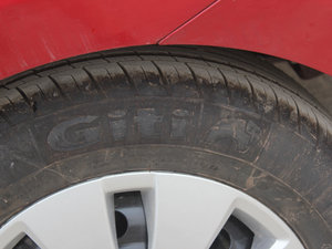 2012款1.6L 手动舒适版 轮胎品牌