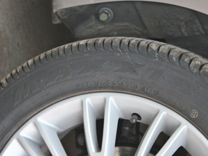 2012款1.6L 自动豪华版 细节外观