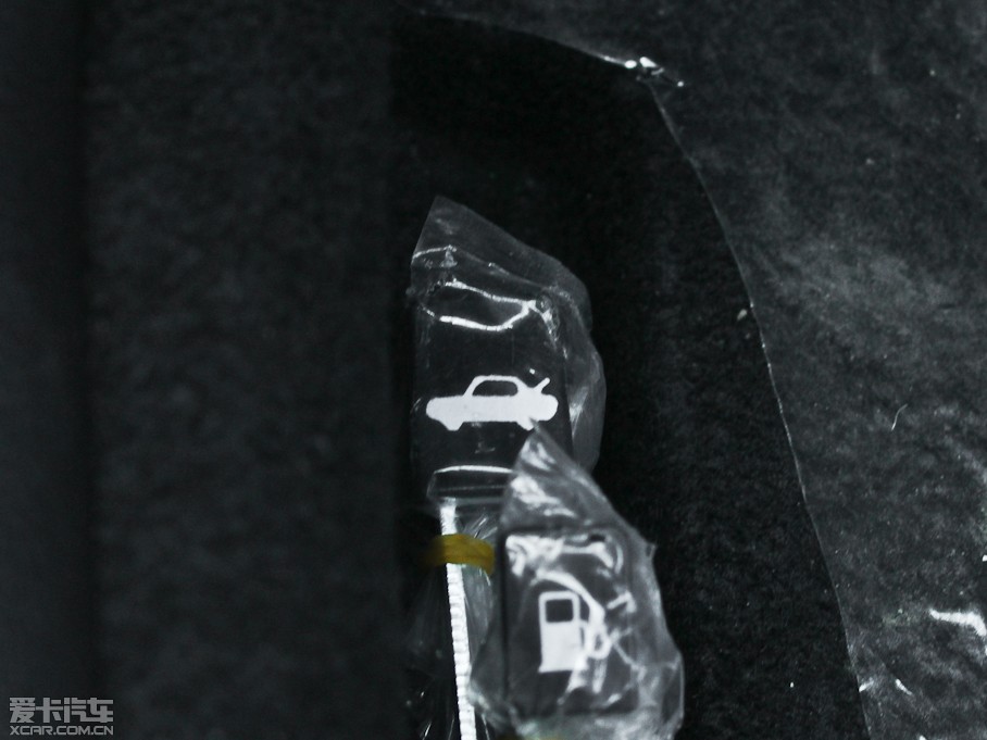 2012���MINI 1.0L �քӕr�а�