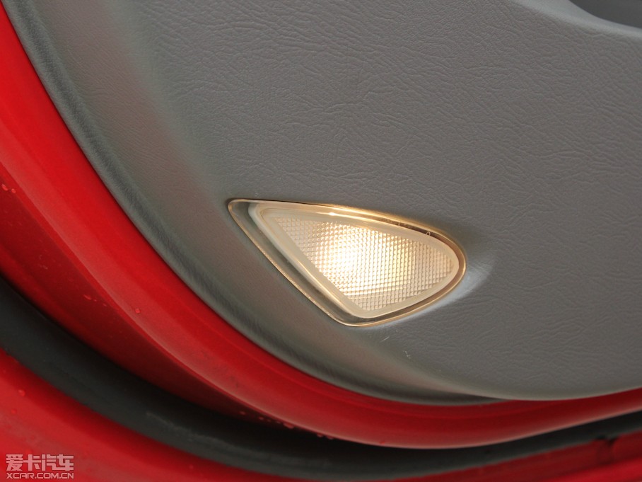 2012��� ���� 1.5L �քӺ��A��