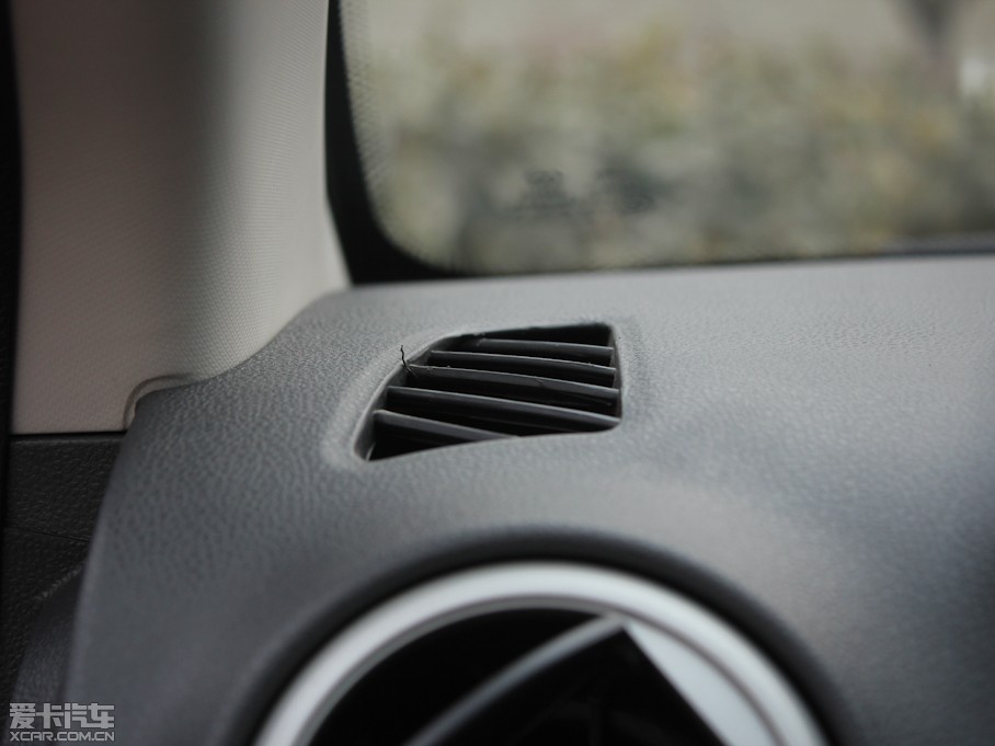 2012��� ���� 1.5L �քӺ��A��