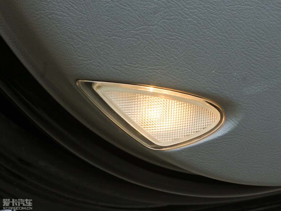 2012��� ���� 1.5L �ք����F��