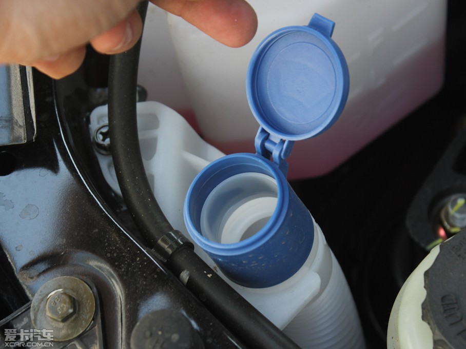 2012��� ���� 1.5L �ք����F��