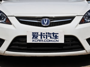 2012款三厢 1.5L 手动豪华版 中网