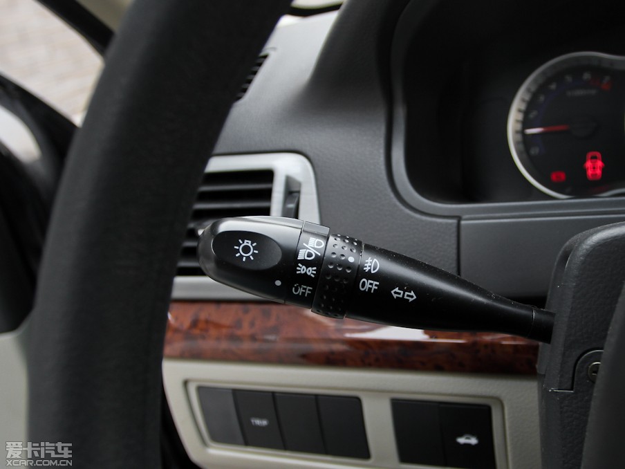 2012LCX30 1.6L քӺA