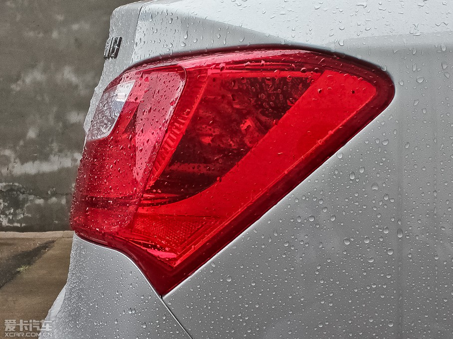 2012���V3 1.3L ���A��