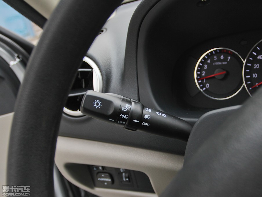 2012���V3 1.3L ���m��