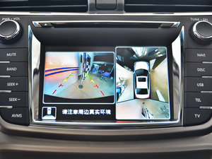 2013款1.8T 自动领航版 中控台显示屏