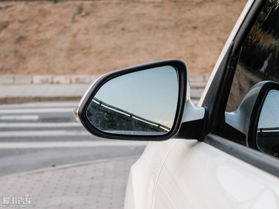 2012LCS35 1.6L քӺA