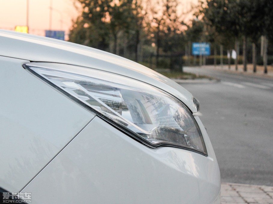 2012LCS35 1.6L քӺA