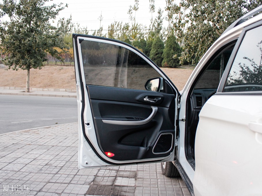 2012���L��CS35 1.6L �քӺ��A��