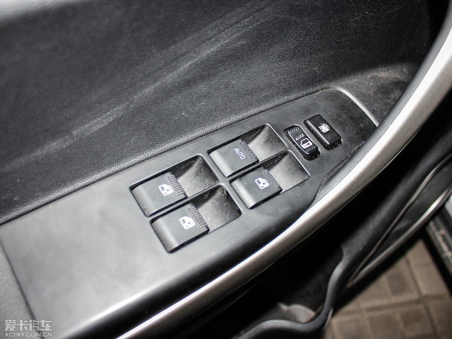 2012���L��CS35 1.6L �քӺ��A��