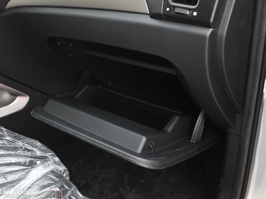 2012���L��CS35 1.6L �քӺ��A��