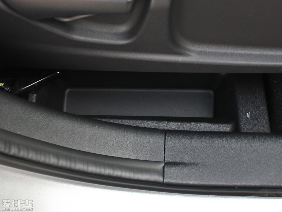 2012���L��CS35 1.6L �քӺ��A��