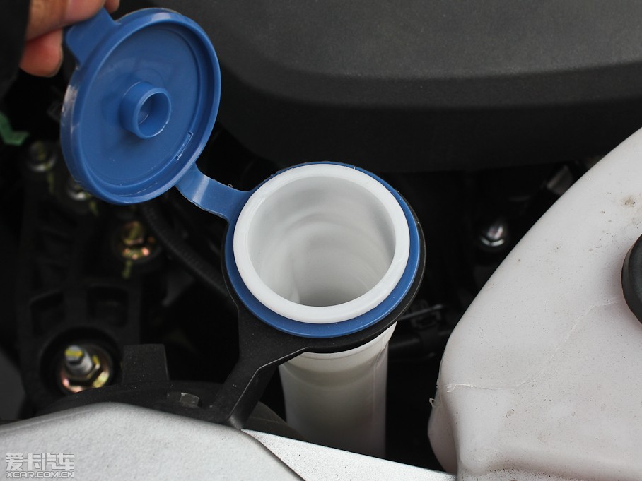 2012���L��CS35 1.6L �քӺ��A��