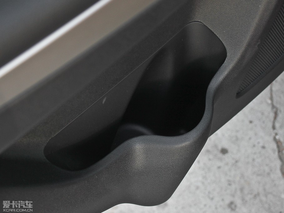 2012���L��CS35 1.6L �ք�(d��ng)���A��