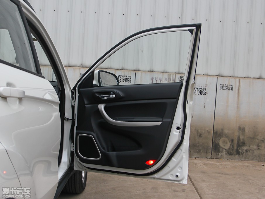 2012���L��CS35 1.6L �ք����m��