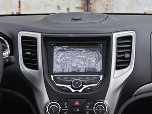 2012款1.6L 手动豪华版 中控区
