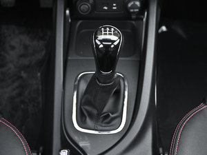 2012款1.6L 手动豪华版 中控区