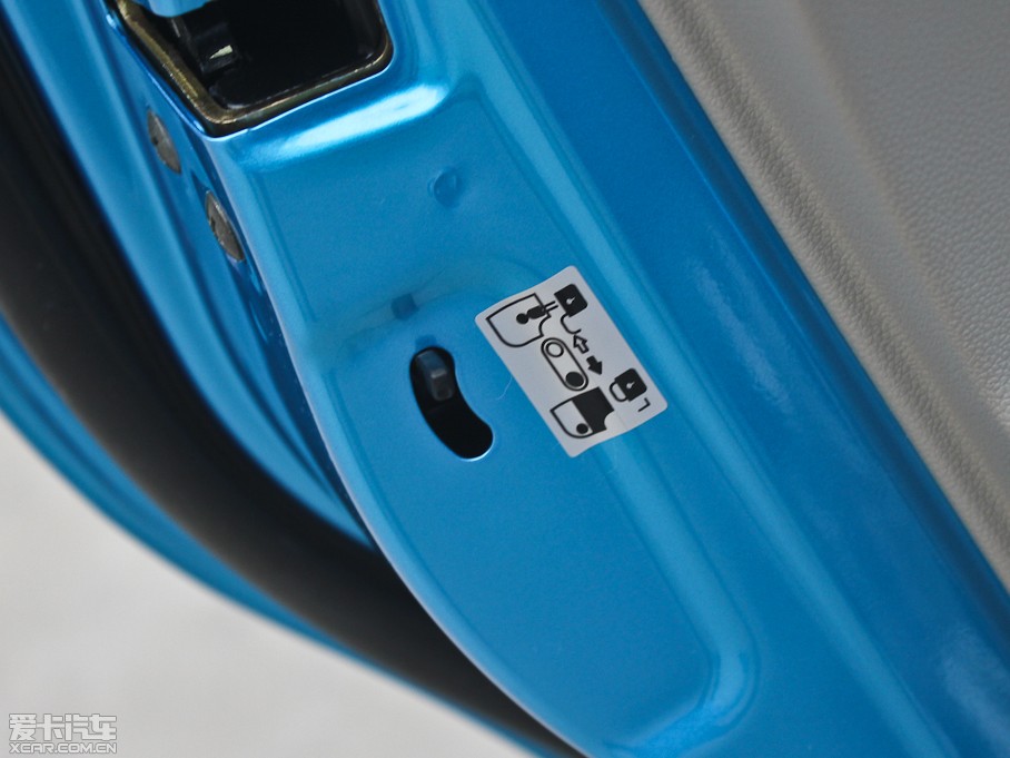 2012?li)V5 1.5L ք(dng)\(yn)(dng)