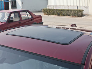2012款1.5L 自动运动版 车顶
