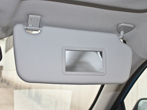 2012款1.5L 手动运动版 空间座椅