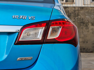 2012款1.5L 手动梦幻版 细节外观