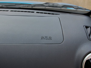 2012款1.5L 手动梦幻版 空间座椅