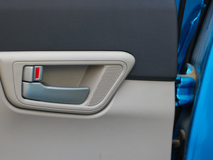 2012款1.5L 手动梦幻版 中控区