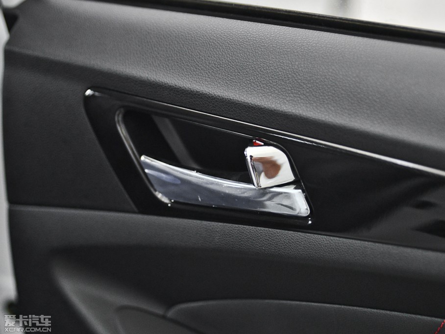 2013݄(dng)XT 1.6L Ԅ(dng)