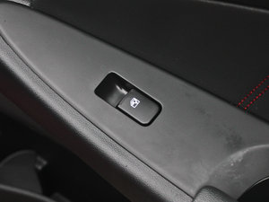 2013款1.5T 自动劲酷版 中控区