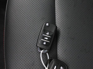 2013款1.5T 自动劲酷版 车钥匙