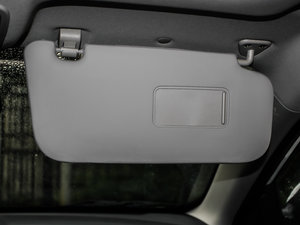 2013款1.6L 手动俊酷版 空间座椅