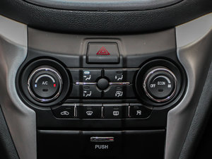 2013款1.6L 手动俊酷版 空调调节